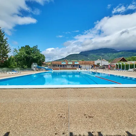Campsite Mobil 6 Personnes 205 *